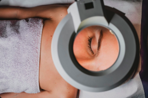 escubra a Estética Integrativa 360 da Clínica Caiena para longevidade e bem-estar otimizados. Uma jornada de beleza natural e saúde integral.